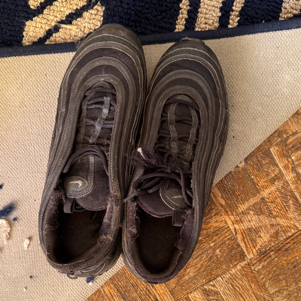 Black Athletic air max Nike shoes